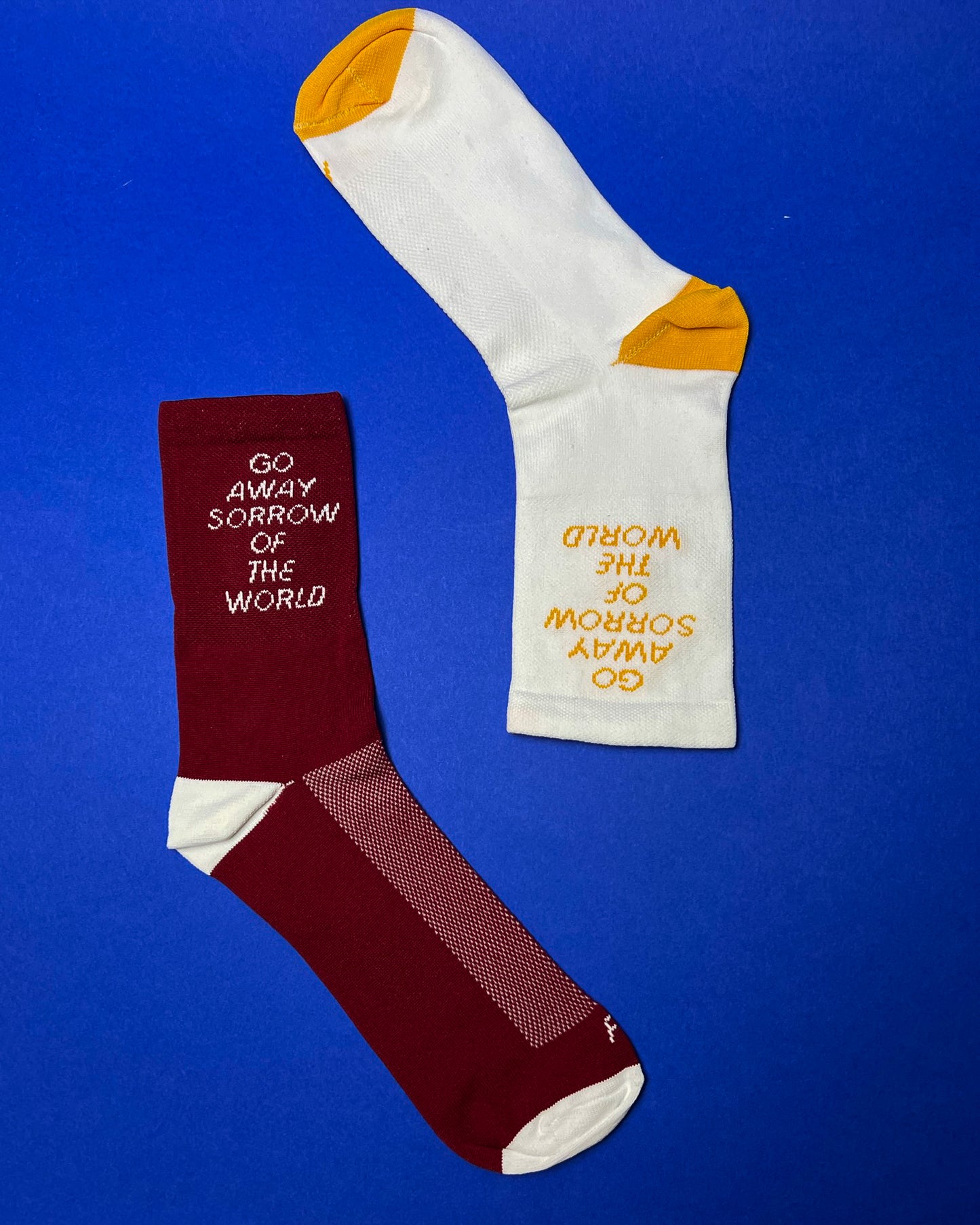GO AWAY SORROW OF THE WORLD Double pack socks